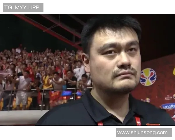 姚明大傻子背后的故事与篮球传奇的真实面貌揭秘