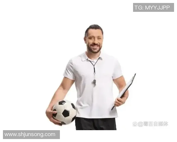 足球明星的英文缩写解析与背后故事揭秘