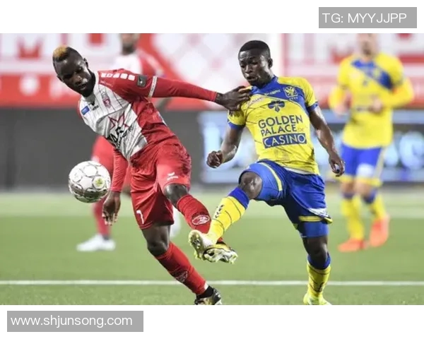 利尔斯主场迎战标准列日期待精彩对决两队争夺胜利的关键时刻