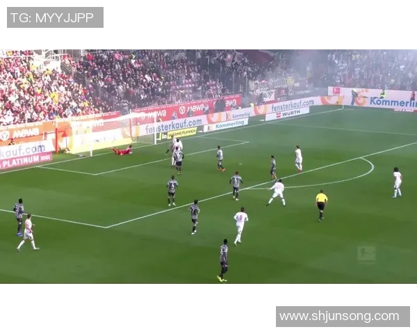 六位足球明星的精彩瞬间与传奇故事一网打尽